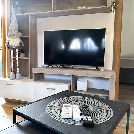 M.&.b Luks * Mataruska Banja